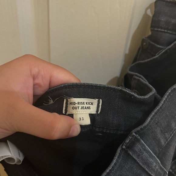 Madewell Black Midrise Kick Out Jeans - Picture 6 of 6